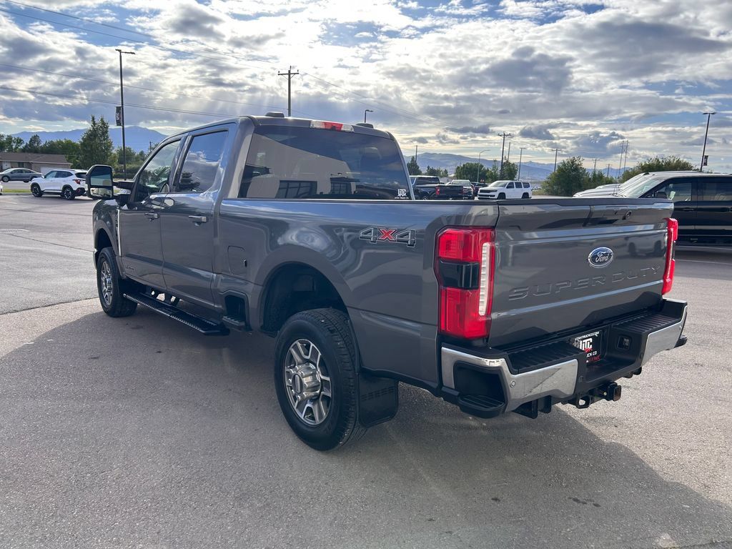 Used 2026 Ford F350 Lariat AWD/4WD image 7