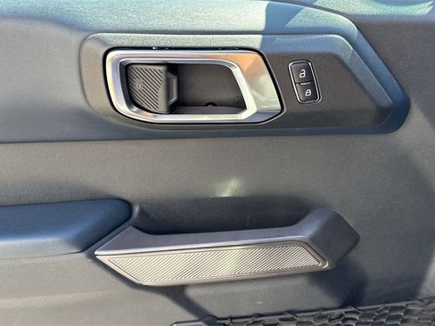 Used 2023 Ford Bronco Outer Banks image 40