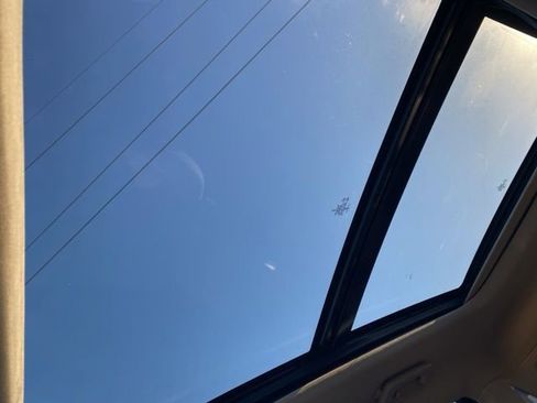 Used 2020 Lincoln Nautilus Reserve image 34