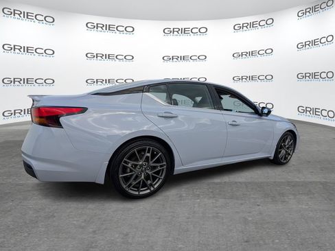 Used 2023 Nissan Altima 2.0 SR image 7