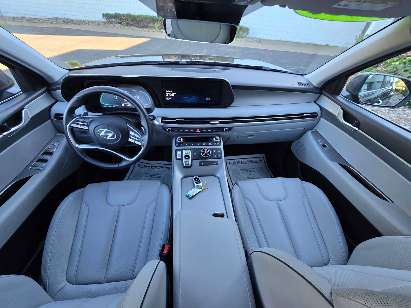 Used 2025 Hyundai Palisade SEL AWD/4WD image 14