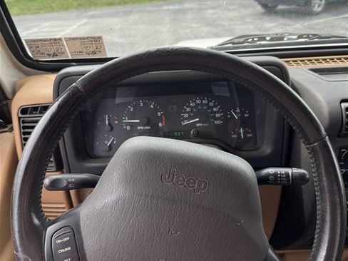 Used 1998 Jeep Wrangler SE AWD/4WD image 13
