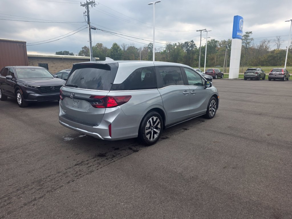 New 2027 Honda Odyssey EX-L image 3