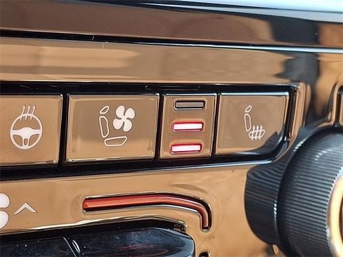 Used 2025 Jeep Grand Cherokee Summit w/ Adv Protech Group IV image 27