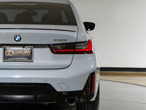 Used 2024 BMW 330i 330i w/ M Sport Package image 52