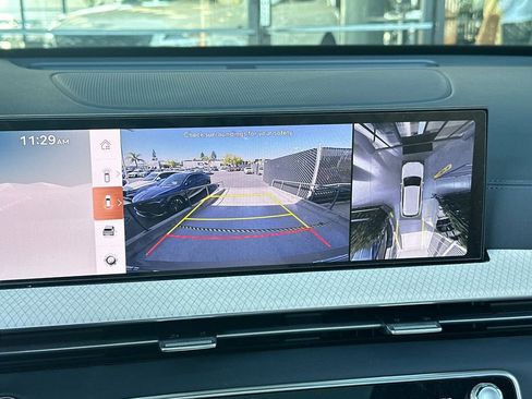 Used 2025 Genesis GV80 3.5T Prestige image 21