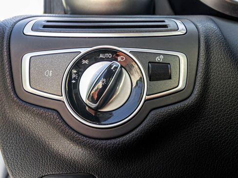 Used 2017 Mercedes-Benz C 300 4MATIC Sedan w/ Premium 1 Package image 21