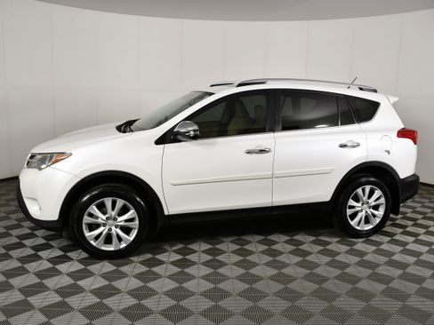 Used 2013 Toyota RAV4 Limited image 9