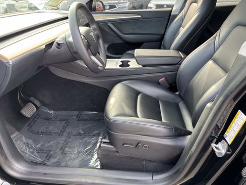 Used 2023 Tesla Model Y Long Range image 14