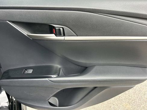 Used 2026 Toyota Camry SE w/ Convenience Package image 22