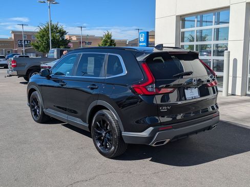 Used 2024 Honda CR-V Sport image 8