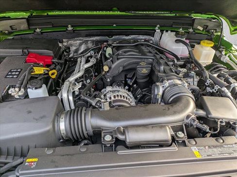 New 2025 Jeep Gladiator Rubicon image 16