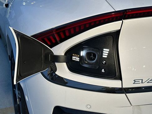 New 2025 Kia EV6 GT-Line image 6