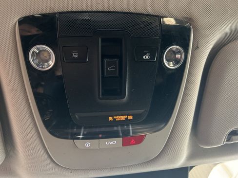 Used 2022 Kia Sorento SX image 35