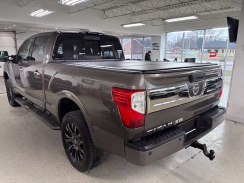 Used 2016 Nissan Titan Platinum Reserve image 10