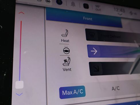 New 2025 Jeep Wagoneer L Series II w/ Premium Group I image 38