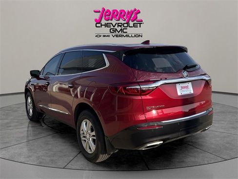 Used 2021 Buick Enclave Essence w/ Sound and Sites Package image 3
