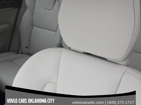 Used 2026 Volvo XC90 B6 Ultra w/ Protection Package AWD/4WD image 15
