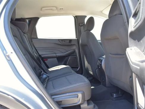 Used 2023 Ford Escape Active AWD/4WD image 29