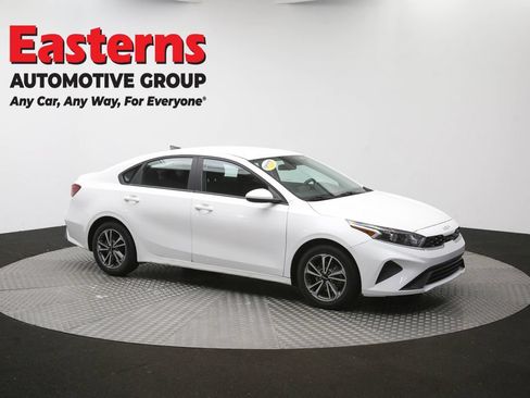 Used 2023 Kia Forte LXS FWD image 47