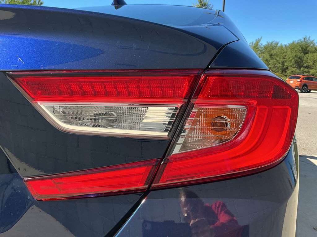 Used 2020 Honda Accord EX image 10