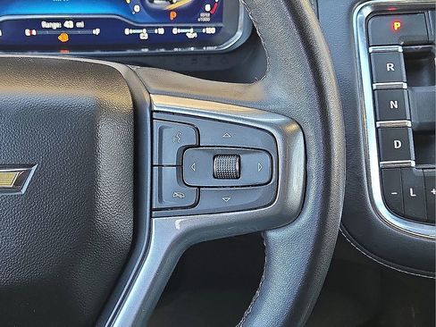 Used 2023 Chevrolet Suburban LT image 21