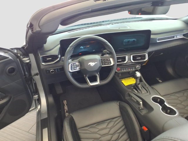New 2026 Ford Mustang GT Premium w/ GT Performance Package RWD image 11