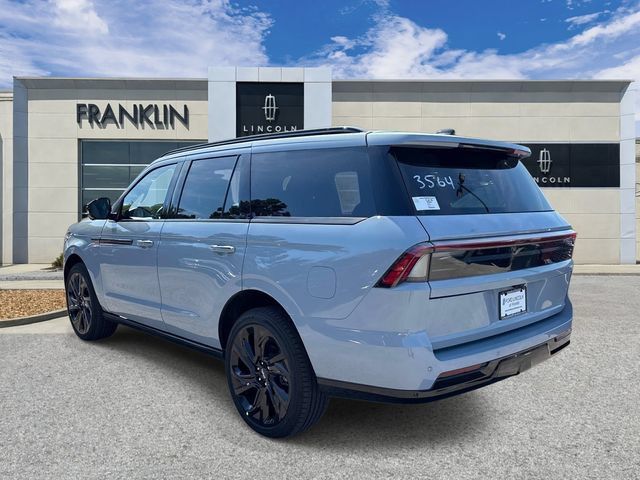 New 2027 Lincoln Navigator Reserve w/ Jet Appearance Package AWD/4WD image 5