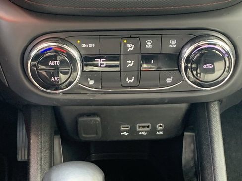 Used 2023 Chevrolet TrailBlazer RS w/ Convenience Package image 15