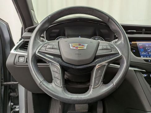 Used 2023 Cadillac XT5 Premium Luxury AWD/4WD image 10