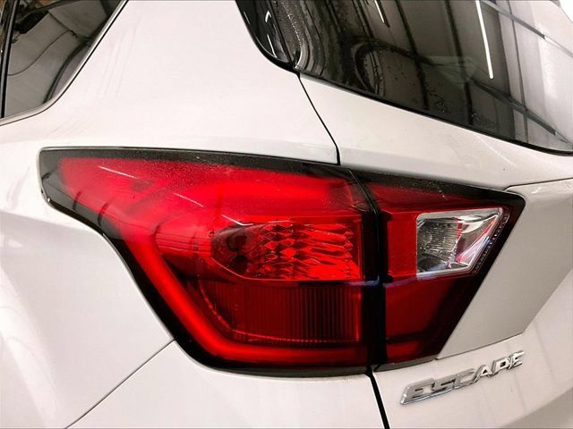 Used 2019 Ford Escape SEL AWD/4WD image 28