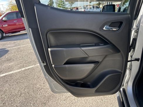 Used 2018 Chevrolet Colorado ZR2 image 43