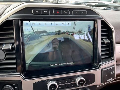 Used 2022 Ford F250 King Ranch w/ Chrome Package image 32