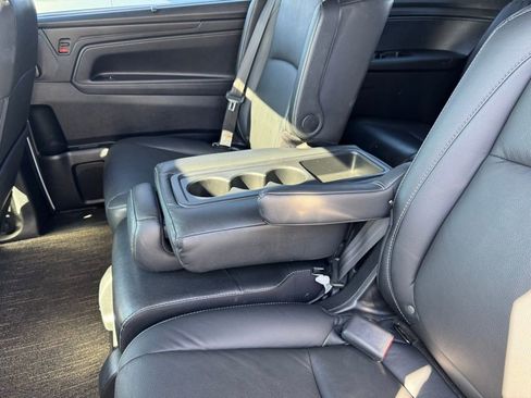 Used 2022 Honda Odyssey EX-L image 37