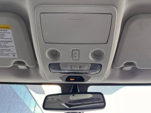 Used 2020 Ford EcoSport Titanium image 12