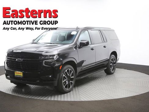 Used 2024 Chevrolet Suburban RST RWD image 57