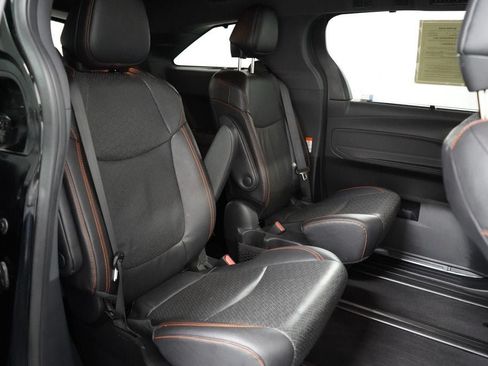 Used 2024 Toyota Sienna XSE w/ XSE Premium Package FWD image 26
