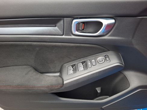 Certified 2025 Honda Civic Type R image 12