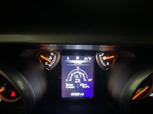Used 2020 Jeep Wrangler Unlimited Sport S AWD/4WD image 15