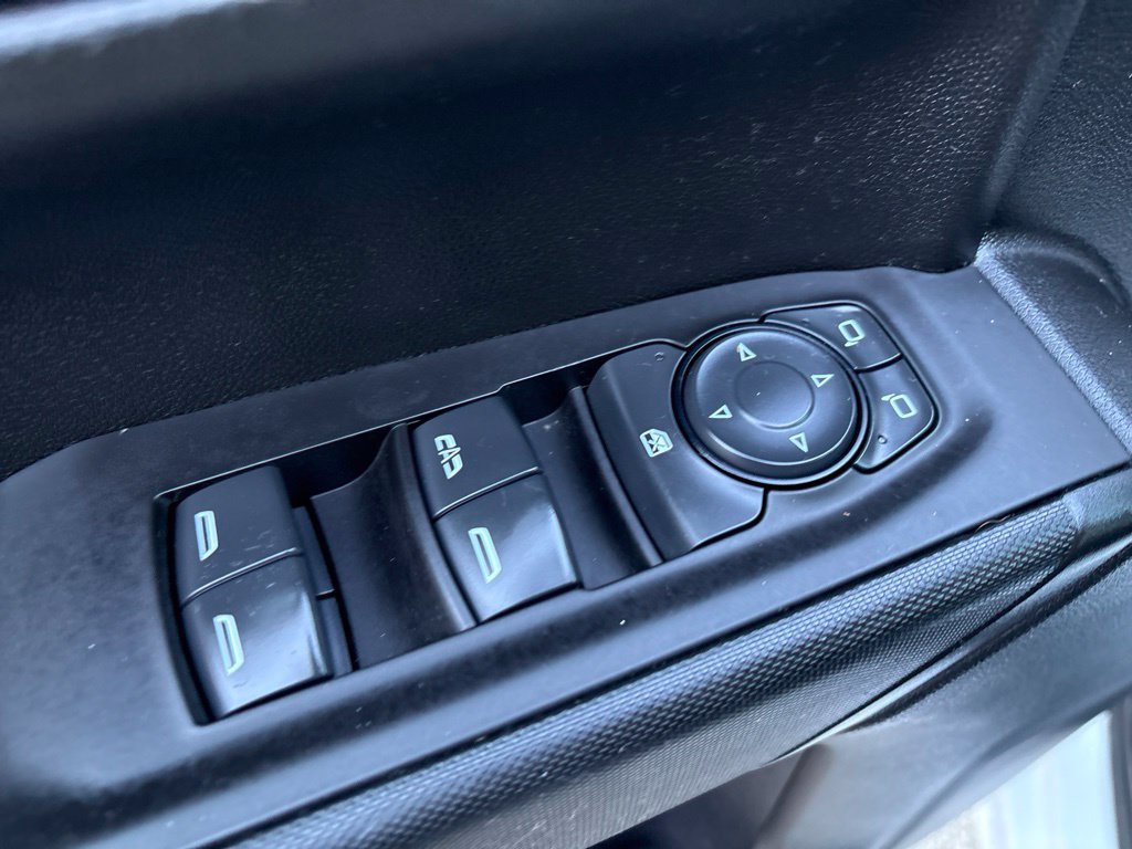 Certified 2021 Chevrolet Silverado 1500 Custom AWD/4WD image 10