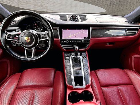 Used 2021 Porsche Macan Turbo w/ Premium Package Plus (PF0) AWD/4WD image 13