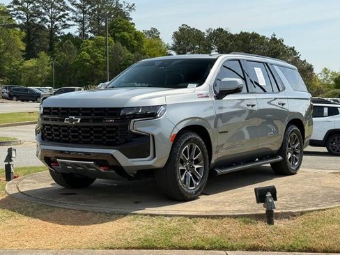 Used 2024 Chevrolet Tahoe Z71 w/ Off-Road Capability Package image 3