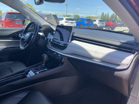 Used 2022 Jeep Compass Limited AWD/4WD image 40