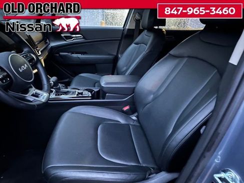 Used 2025 Kia Sportage EX image 11