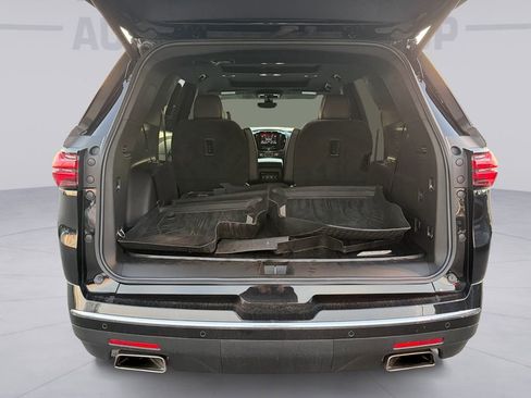 Used 2023 Chevrolet Traverse High Country w/ LPO, Floor Liner Package image 19