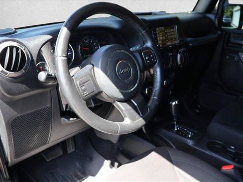 Used 2016 Jeep Wrangler Unlimited Sport w/ Quick Order Package 24S AWD/4WD image 12