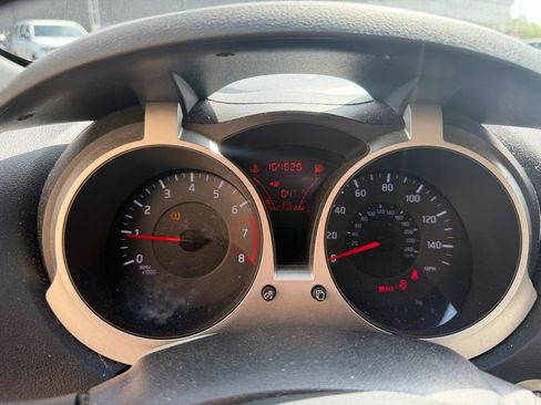 Used 2013 Nissan Juke SV FWD image 15