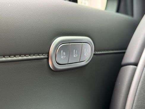Used 2026 Hyundai Palisade Calligraphy FWD image 18