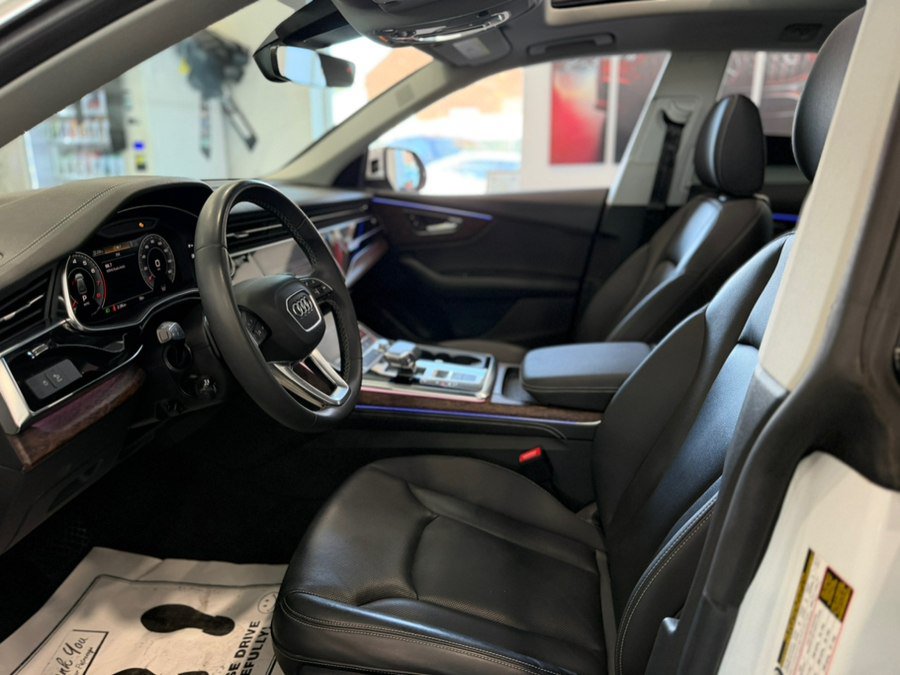Used 2023 Audi Q8 Premium Plus w/ Premium Plus Package AWD/4WD image 10