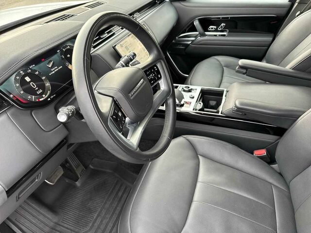 Used 2023 Land Rover Range Rover SE AWD/4WD image 10